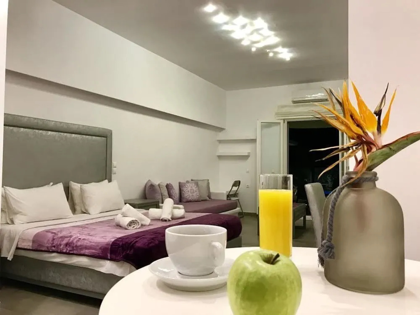 Queen Boutique Suites