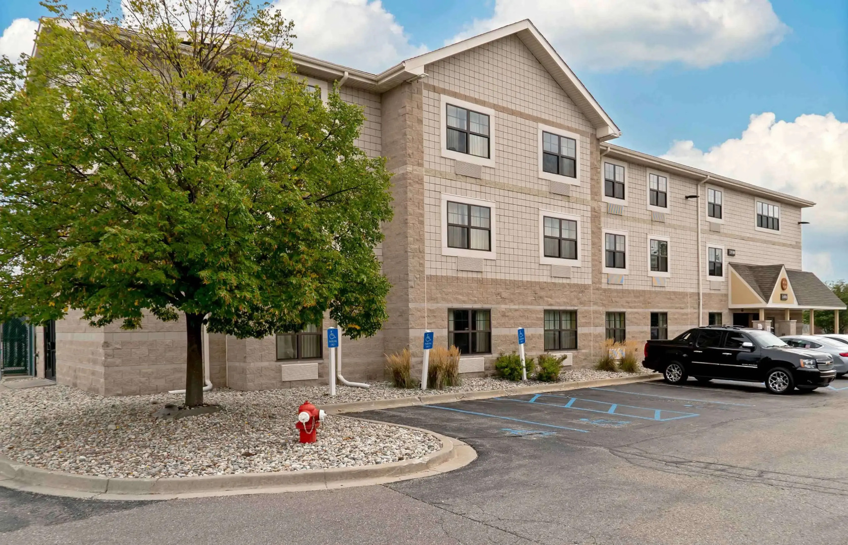 Extended Stay America Suites Detroit Madison Heights
