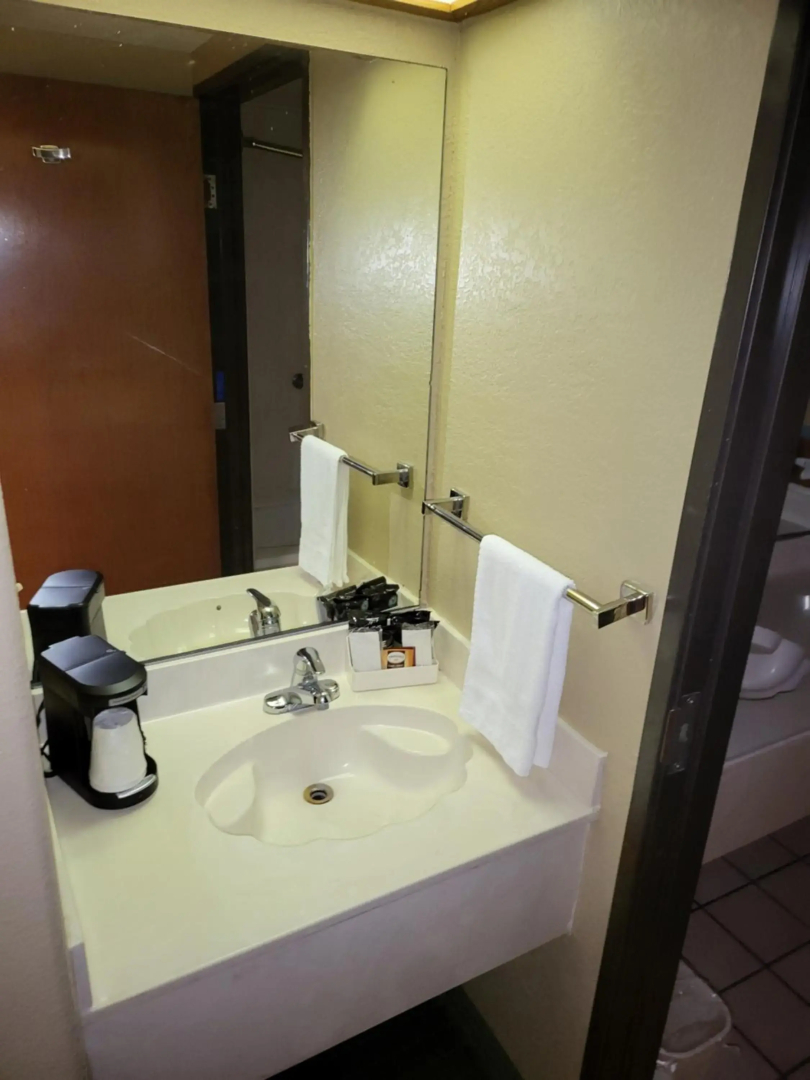 Americas Best Value Inn Pharr