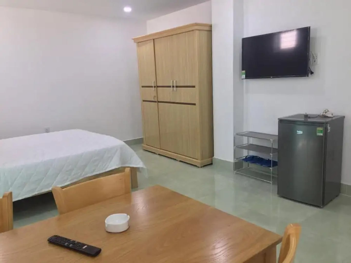 Binh Duong Hotel and Apartment