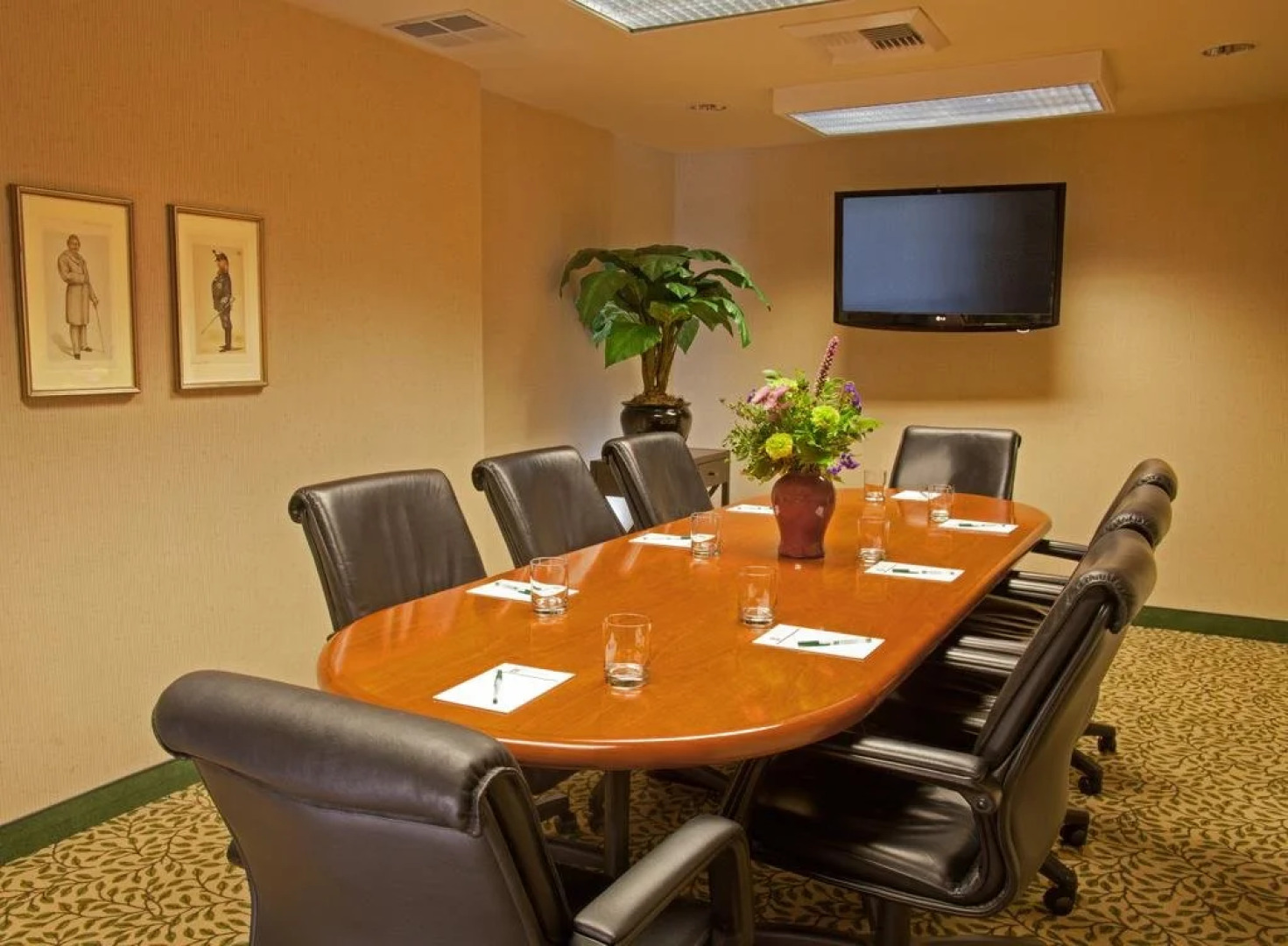 Silver Cloud Inn - Mukilteo Waterfront