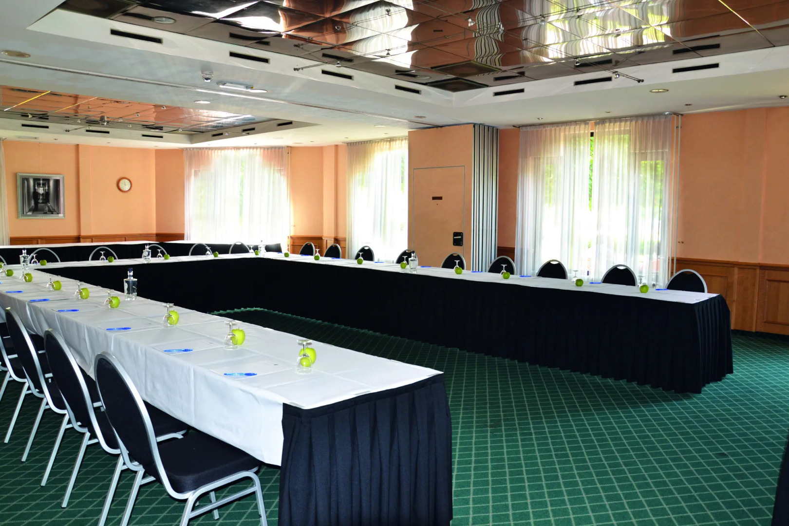 Fletcher Hotel Restaurant Carlton