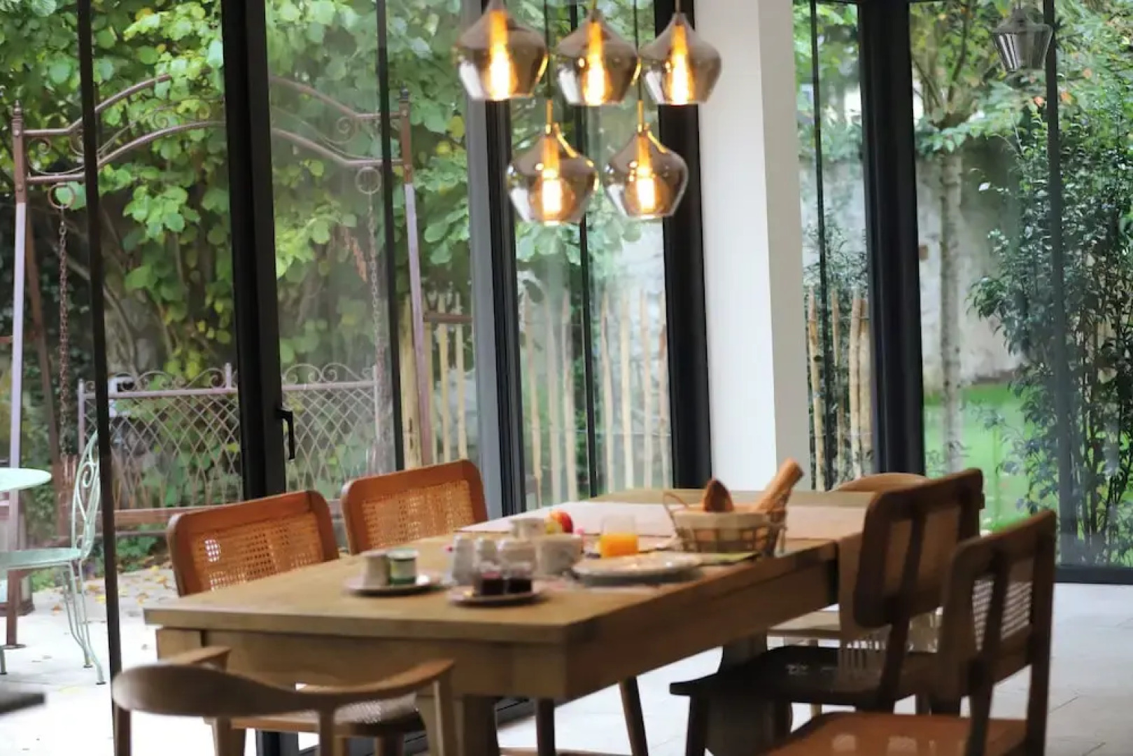 Nouveau - En plein centre de l'Isle Adam