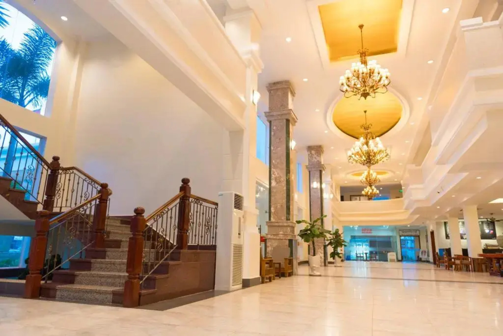 Pursat Riverside Hotel and Spa