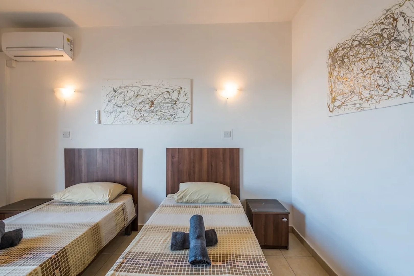 Seashells 2 bedroom Apartment with sunny terrace with stunning panoramic sea views by Getaways Malta