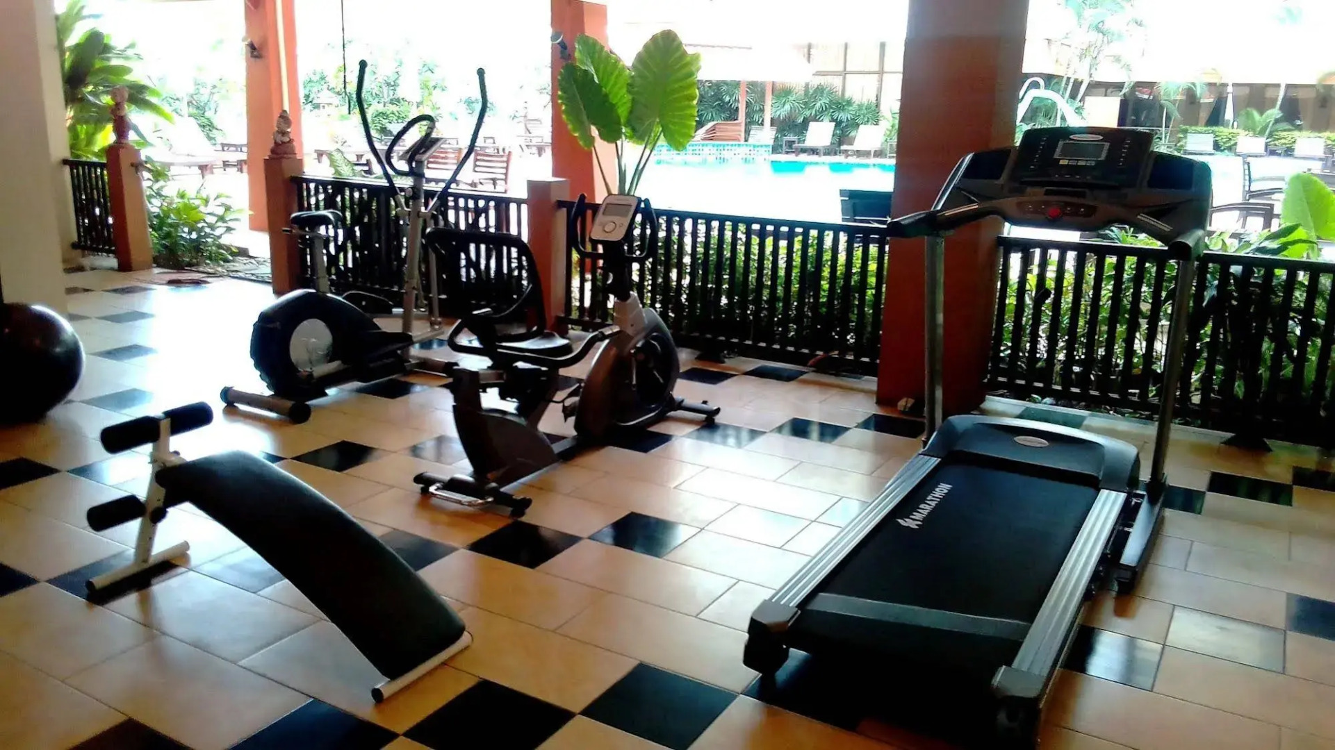 Phuphaya Resort Pattaya