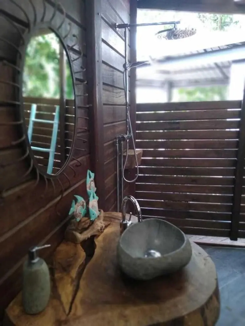 Le Domaine Du Rocher Noir