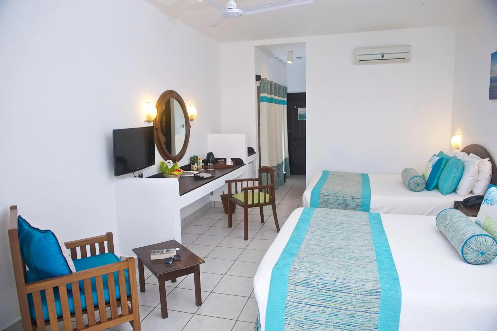 Voyager Beach Resort