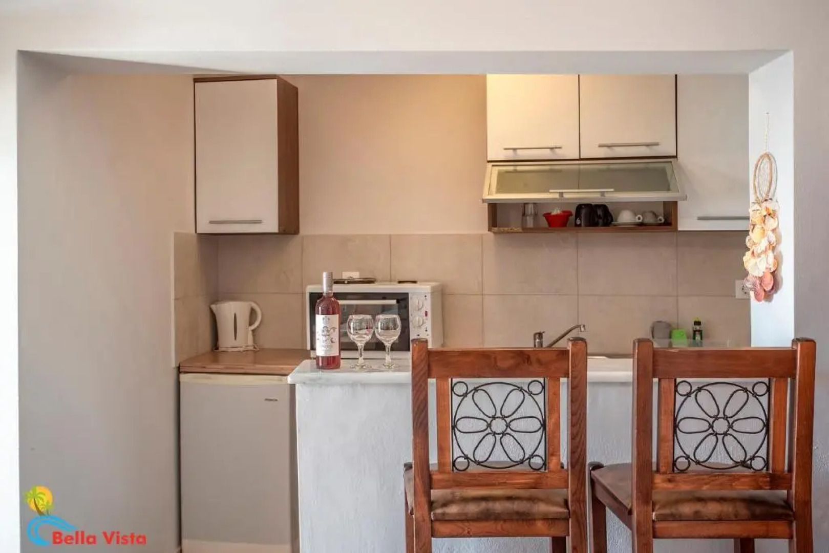 Bella Vista Apartments