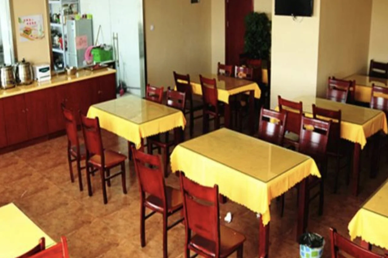 GreenTree Inn QinYang Middle HuaiFu Road Express Hotel