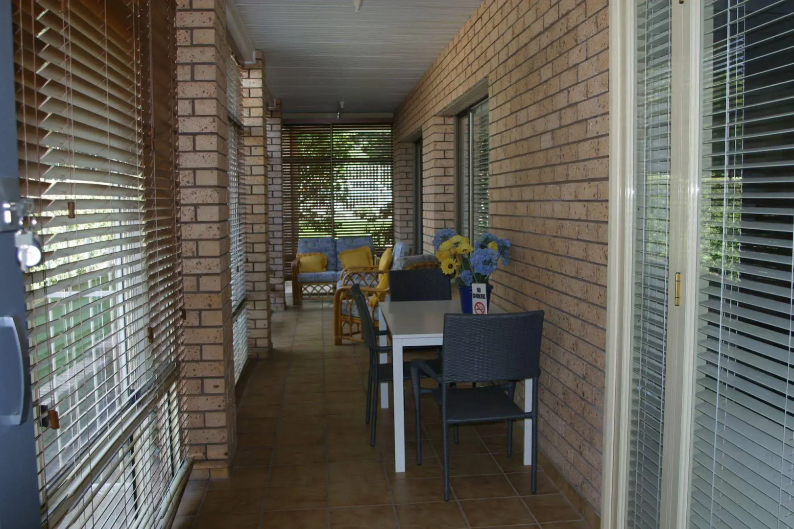 Cole House Apartments