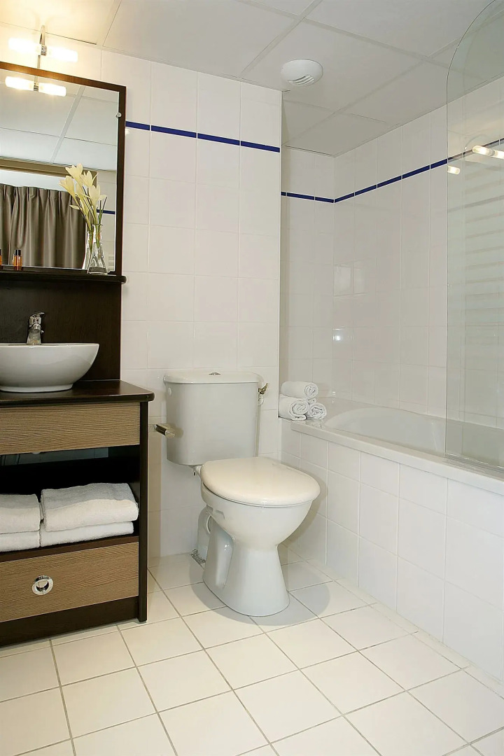 Terres de France - Appart'Hotel Quimper