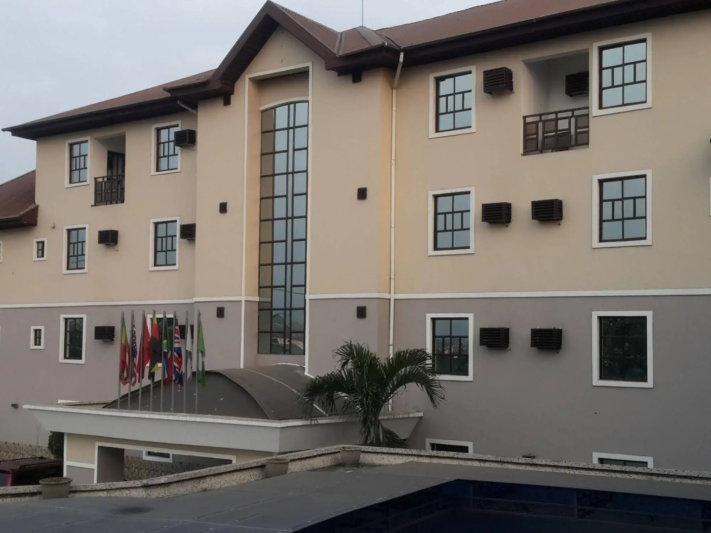 GrandVenice Hotel and Suites