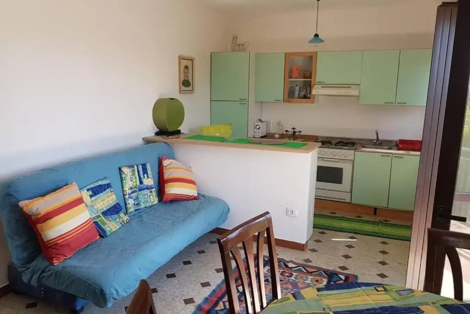 Lovely little flat at 5min walking to the Lake