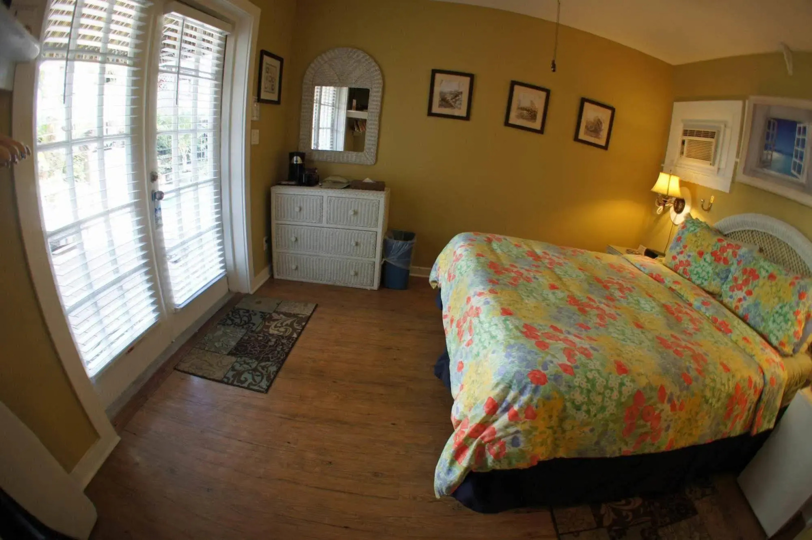 Seascape Tropical Inn - Adult Exclusive