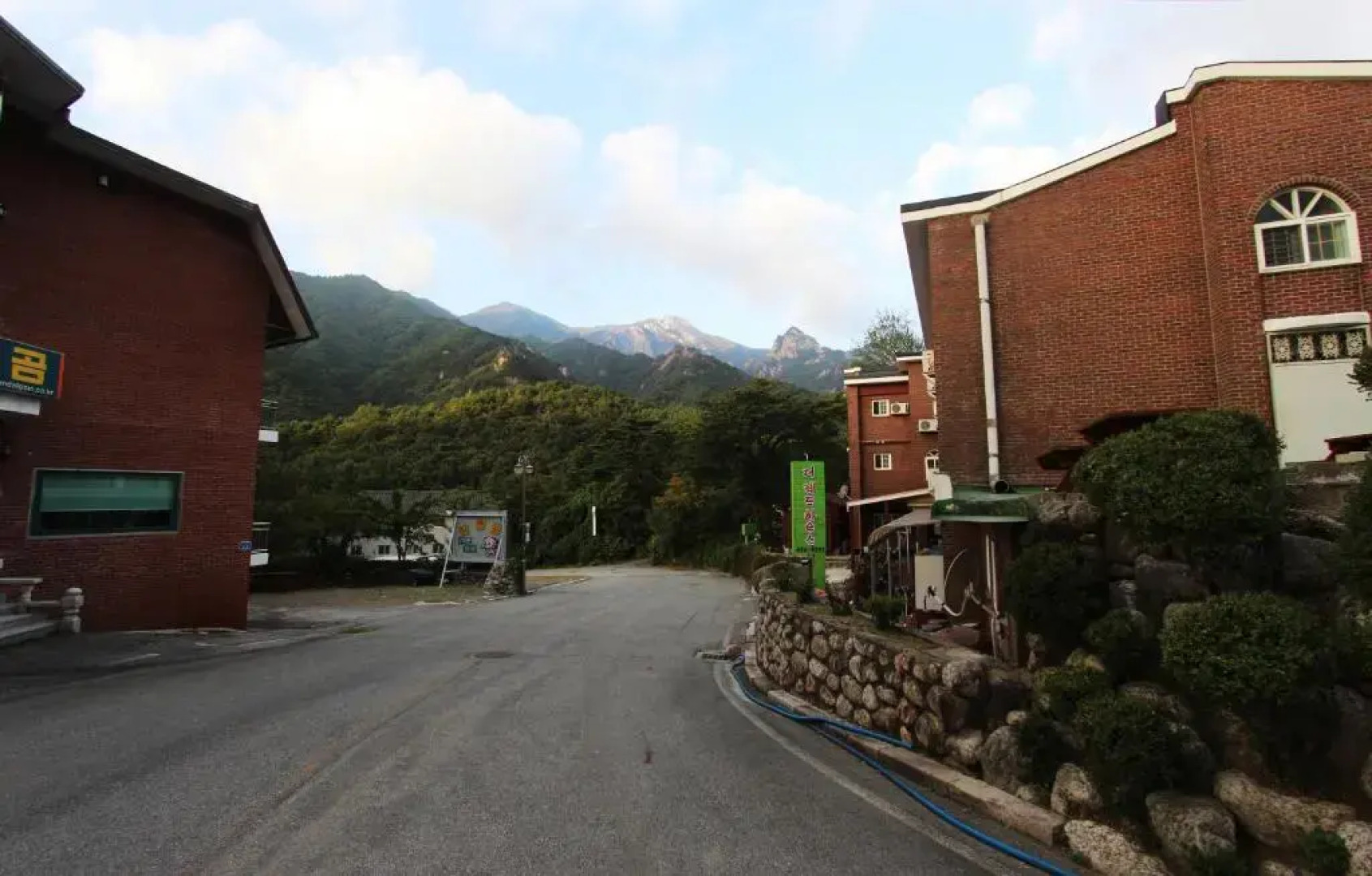 THE RED HOUSE - Hostel