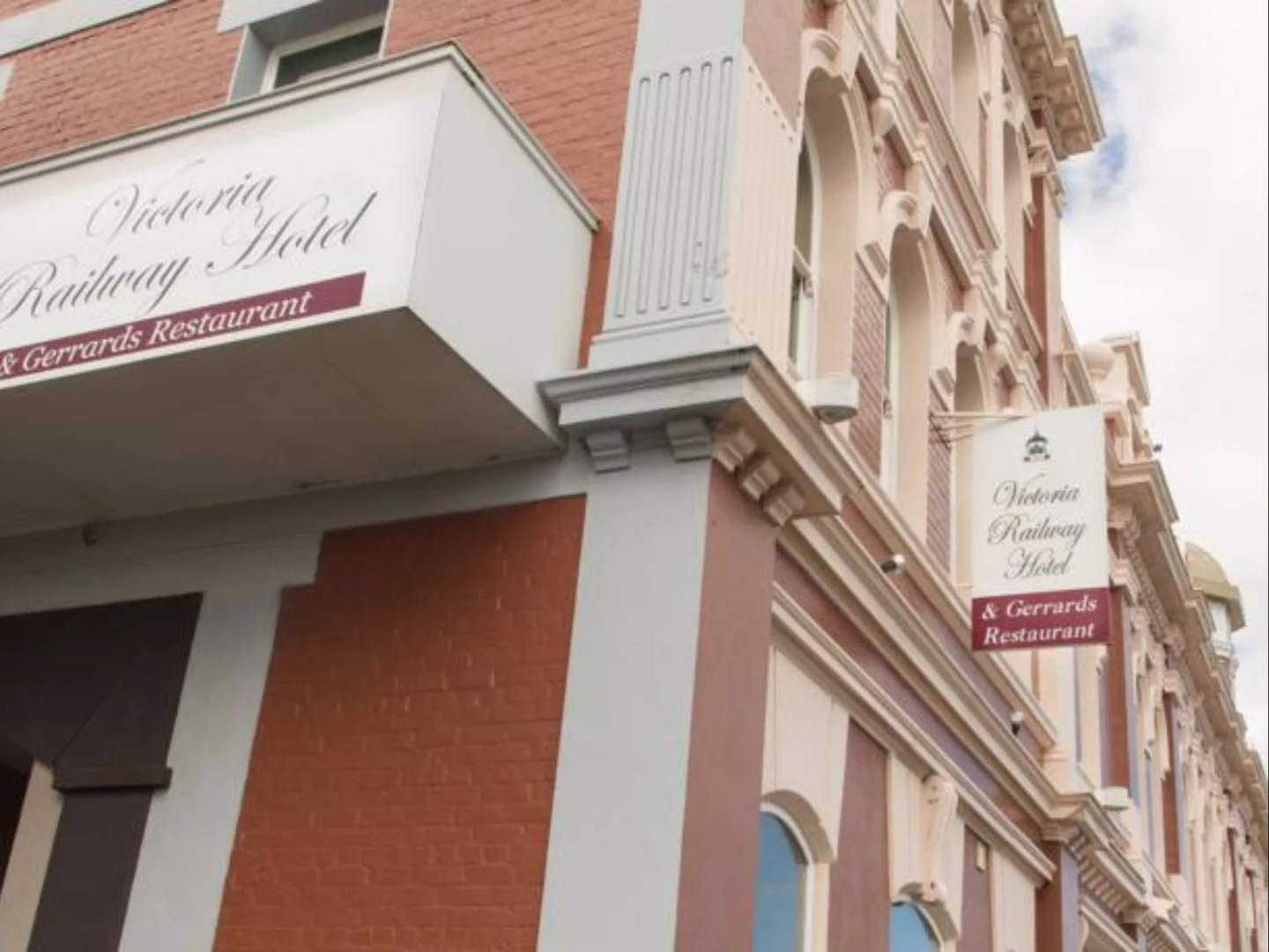 Victoria Railway Hotel