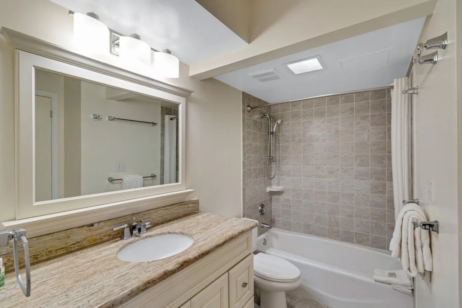 Waikiki Banyan #2801-1 by RedAwning