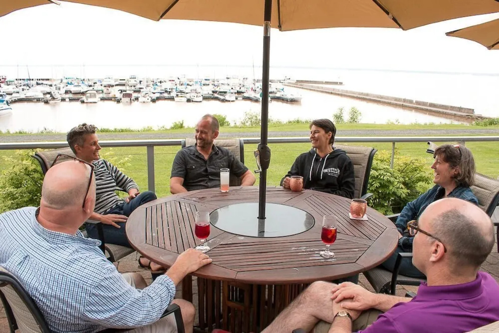 The Washburn Inn - On the Lake