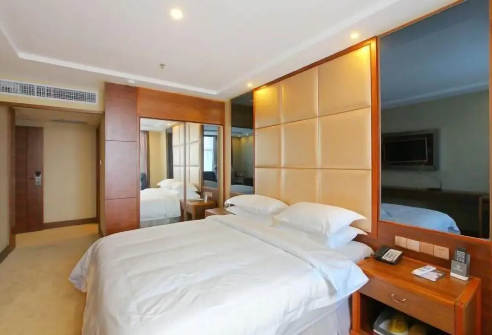 Hailian International Hotel