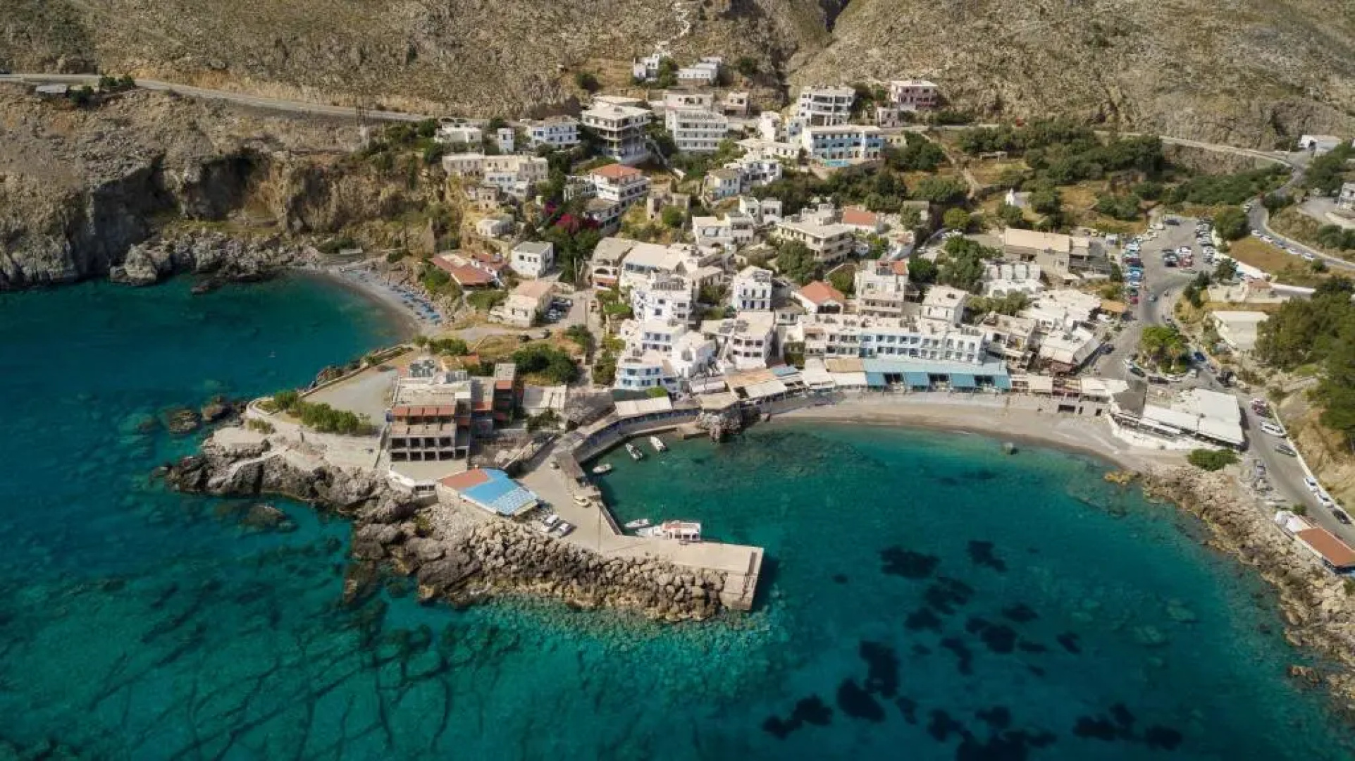 Sfakia Seaside luxury Suites