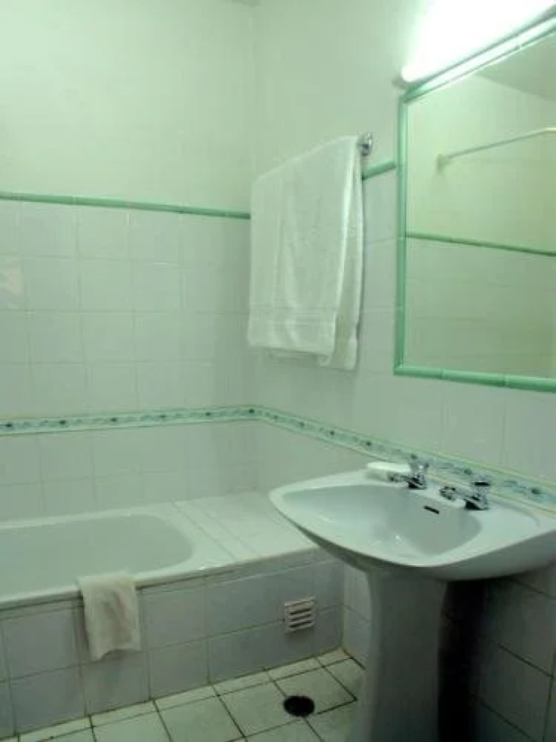 Vale San Antonio Apartments