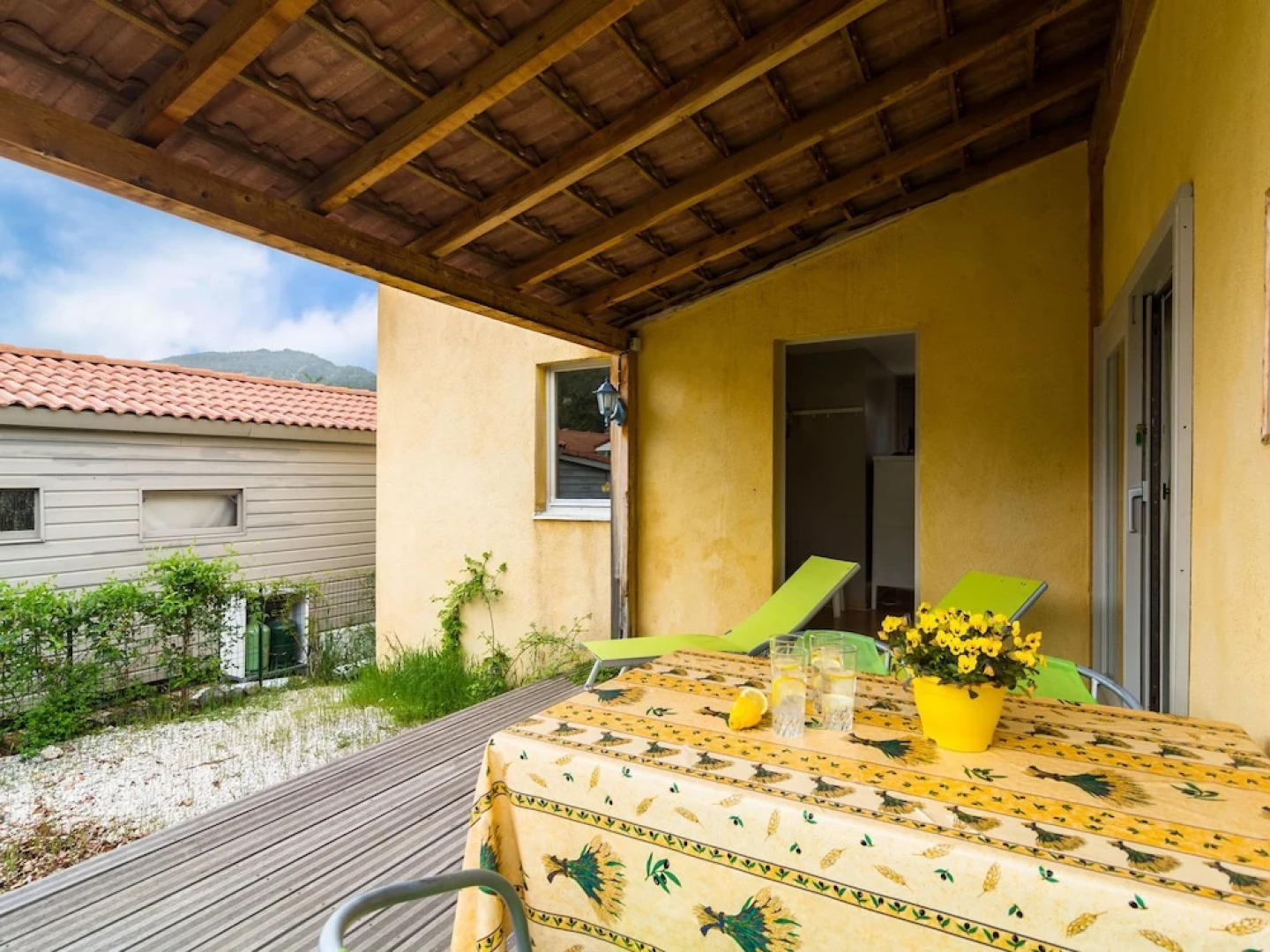 Villa in Park With Communal Swimming Pool, in the Provençal Mountains