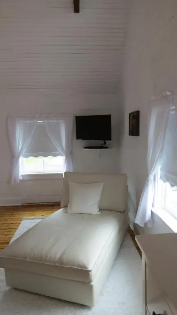 The Old Salt Box Co - Gertie's Place