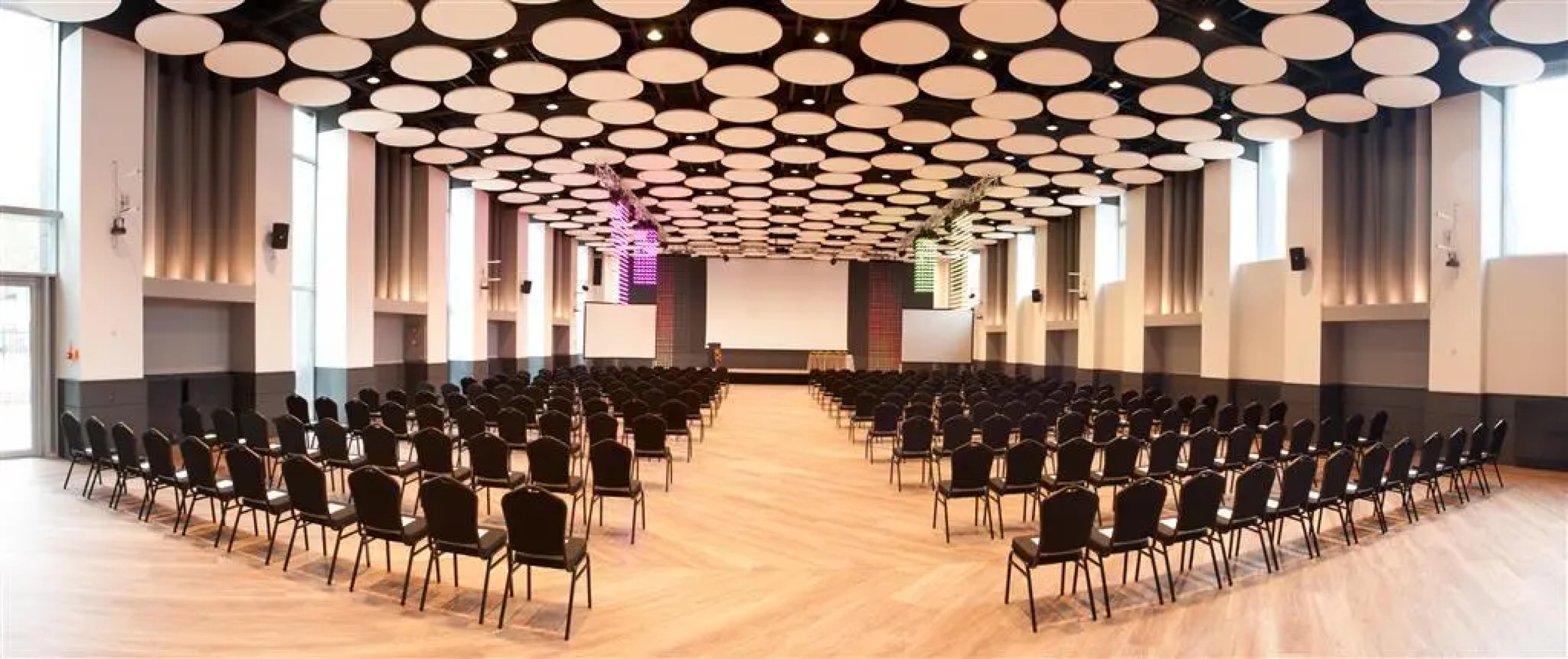 Hotel Lielupe by SemaraH