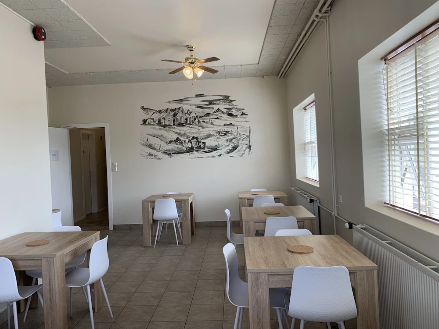 Отель Hlín Guesthouse