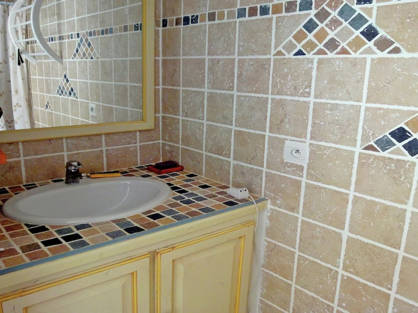 Country-style Villa With Private Pool, Walking Distance From Flayosc