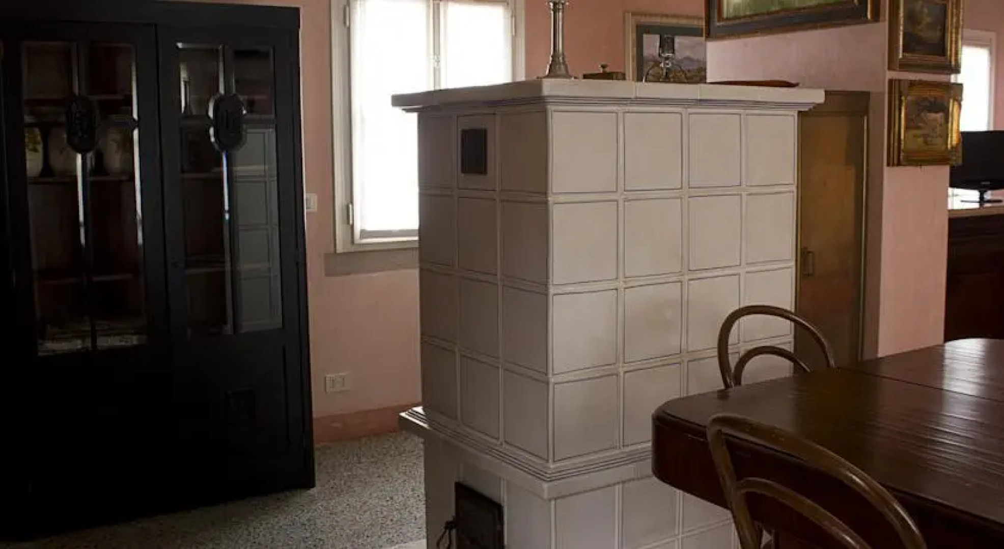 Una Finestra Sul Fiume