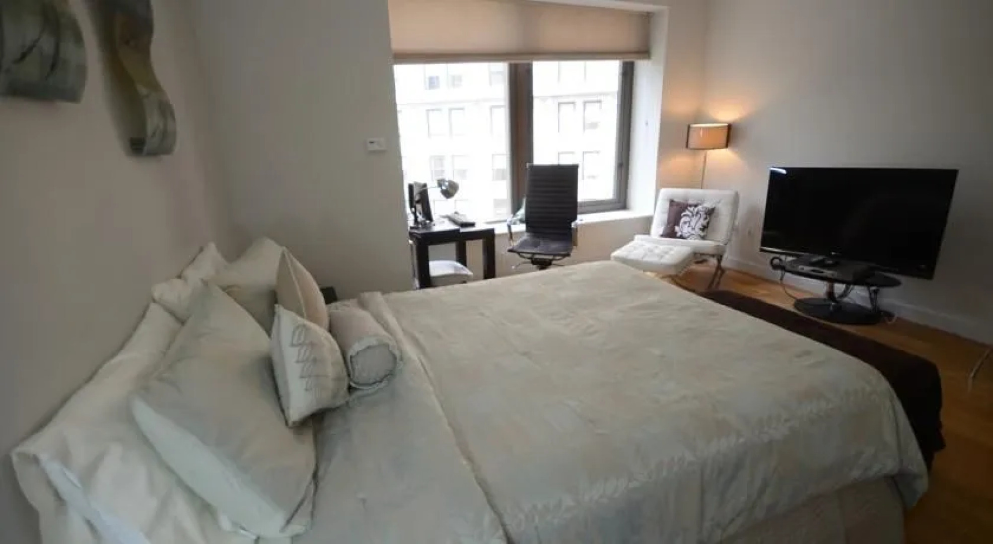 Luxury Studio Apartment