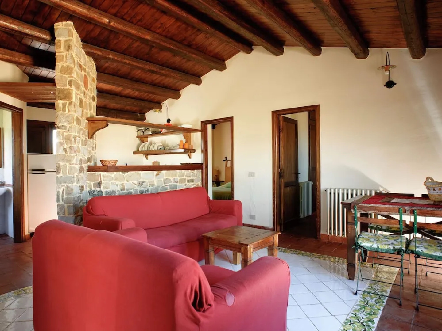 Beautiful Villa With Large Garden, Pool and Breathtaking Views