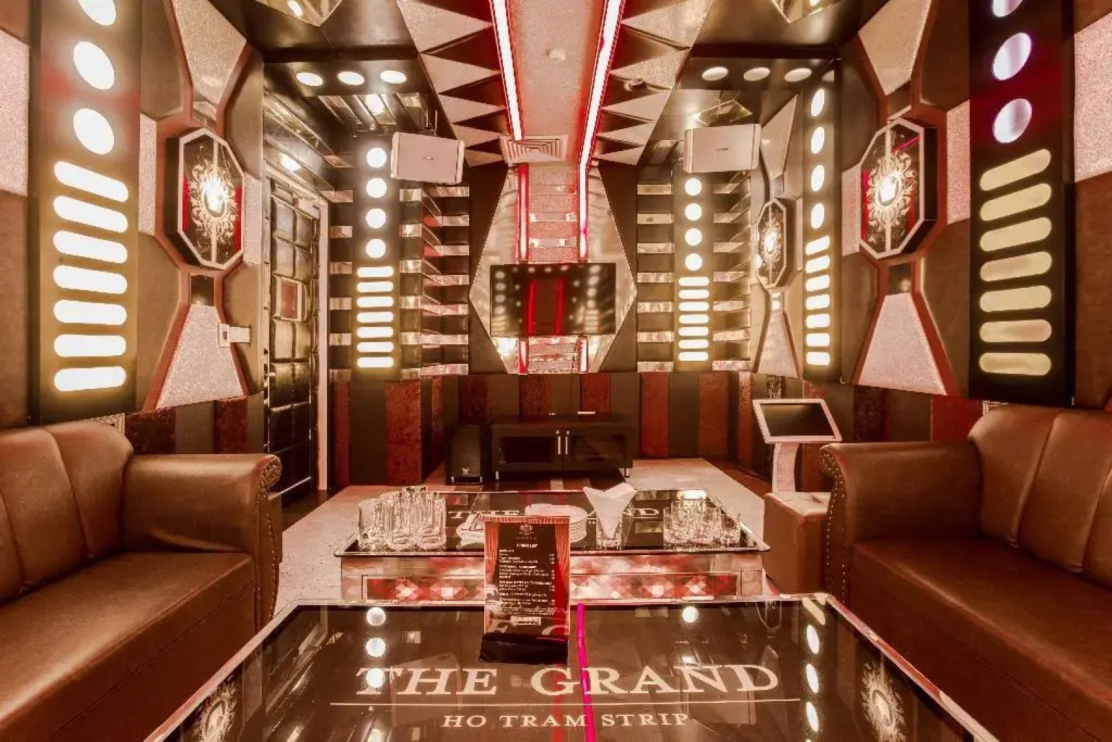 Holiday Inn Resort Ho Tram Beach