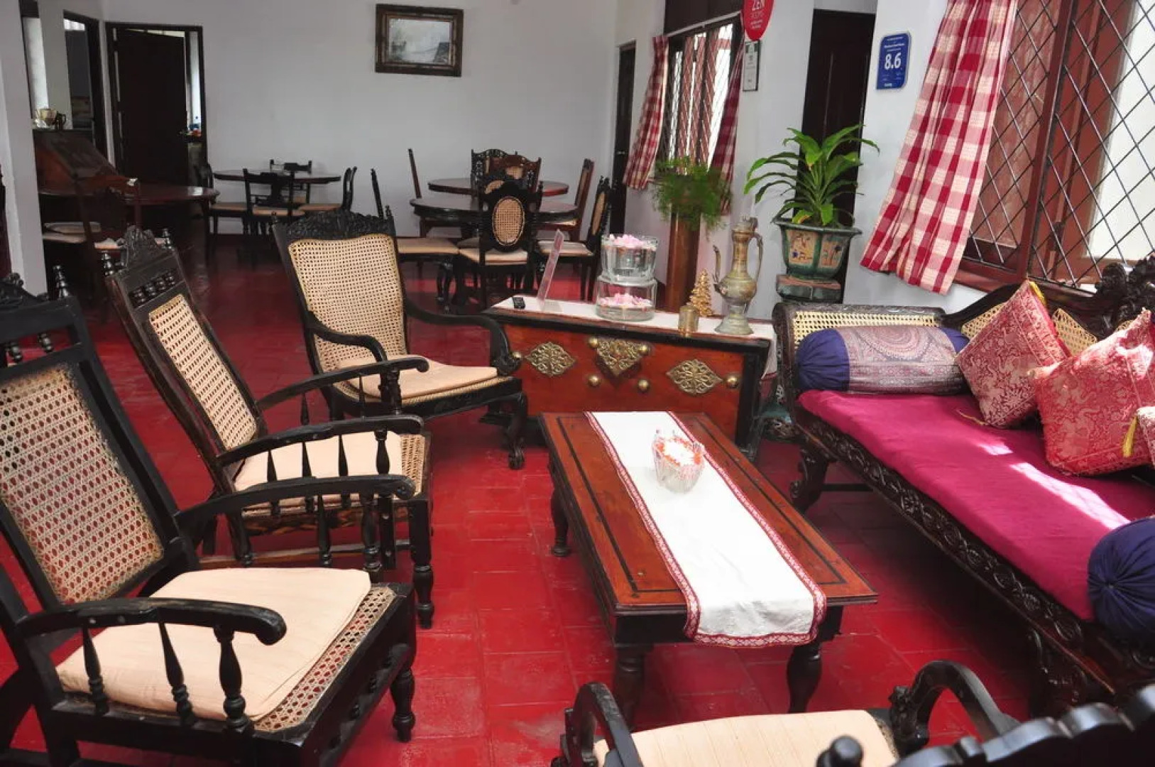 Blue Seas Tourist Guest House