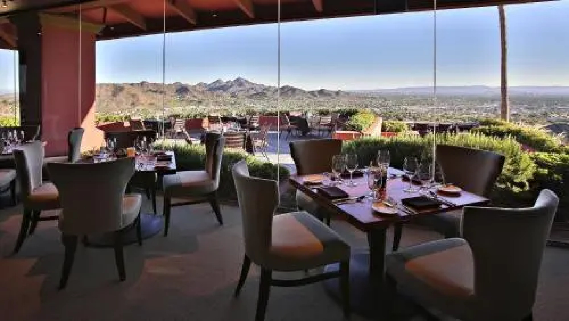 Private Resort Community Surrounded By Mountains w/3 Pool-Spa Complexes, ALL HEATED & OPEN 24/7/365!