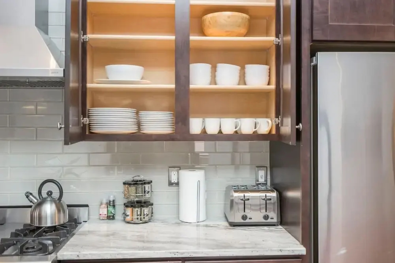 Luxurious Million-dollar Condo w/ Perfect Location