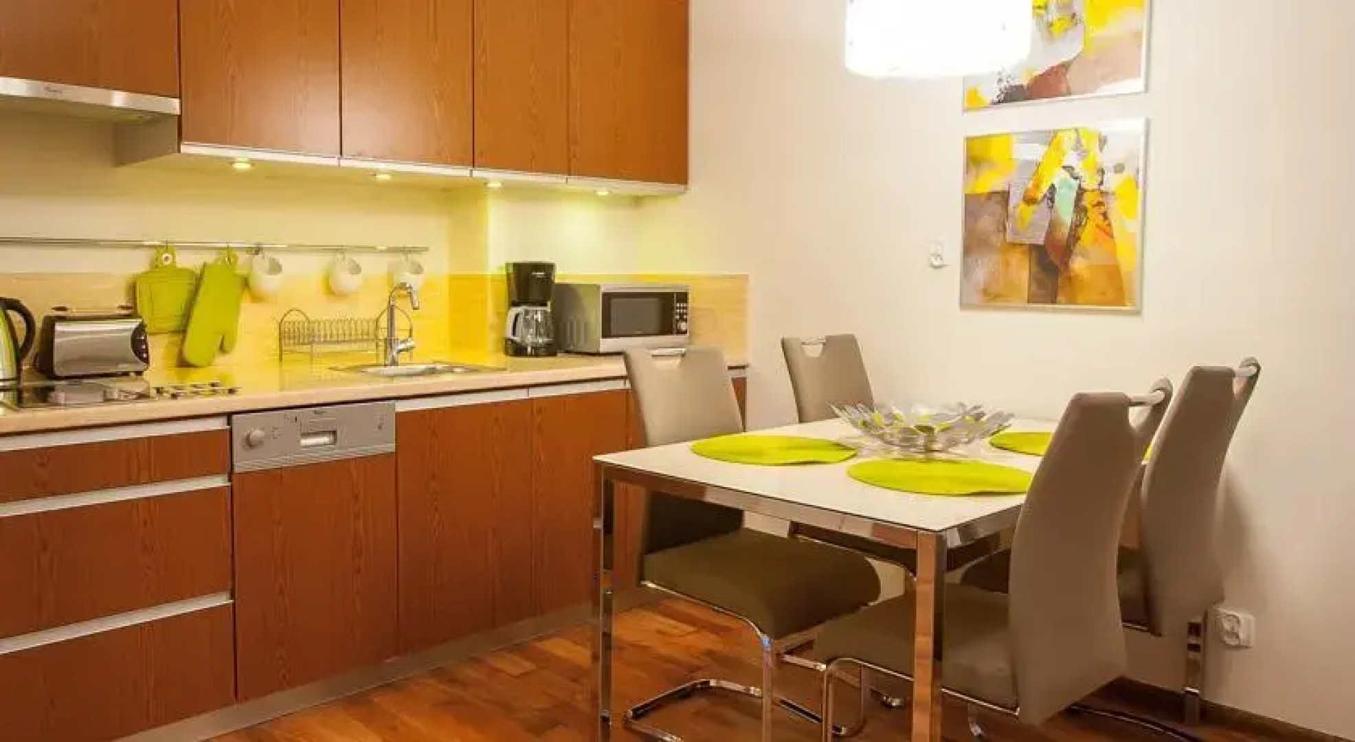 Apartamenty na Wyspie - Villa Mistral