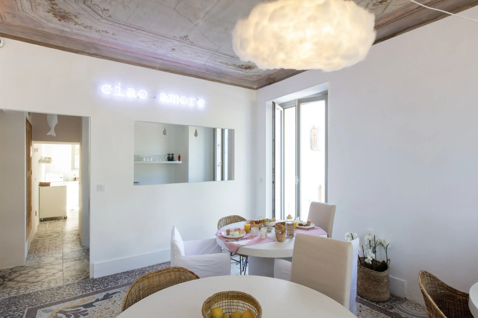 La Bâtisse en Blanc