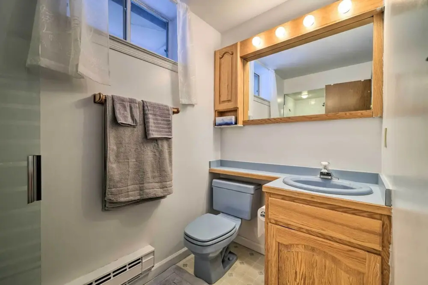 Pocono Pines Home ~ 10 Mi to Skiing & Hiking!