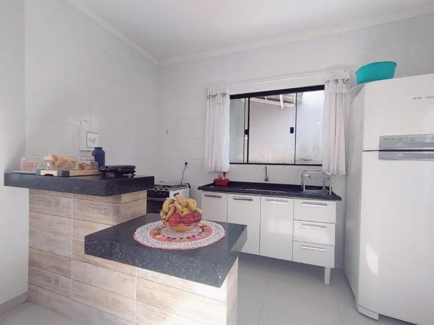 casa completa, 2 quartos com ar-condicionado, no centro hoteleiro