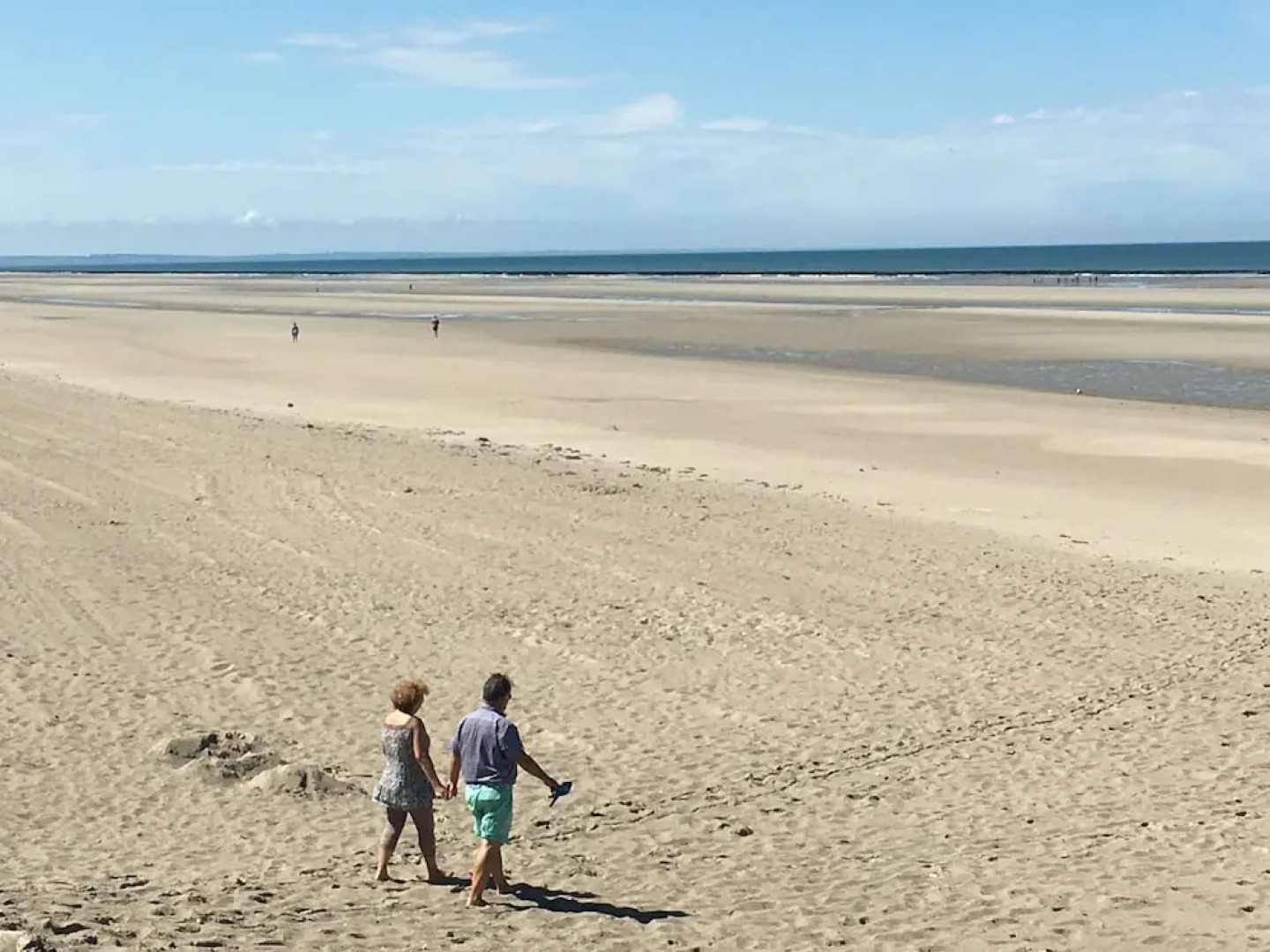 Authentic wooden holiday home in peaceful green surroundings