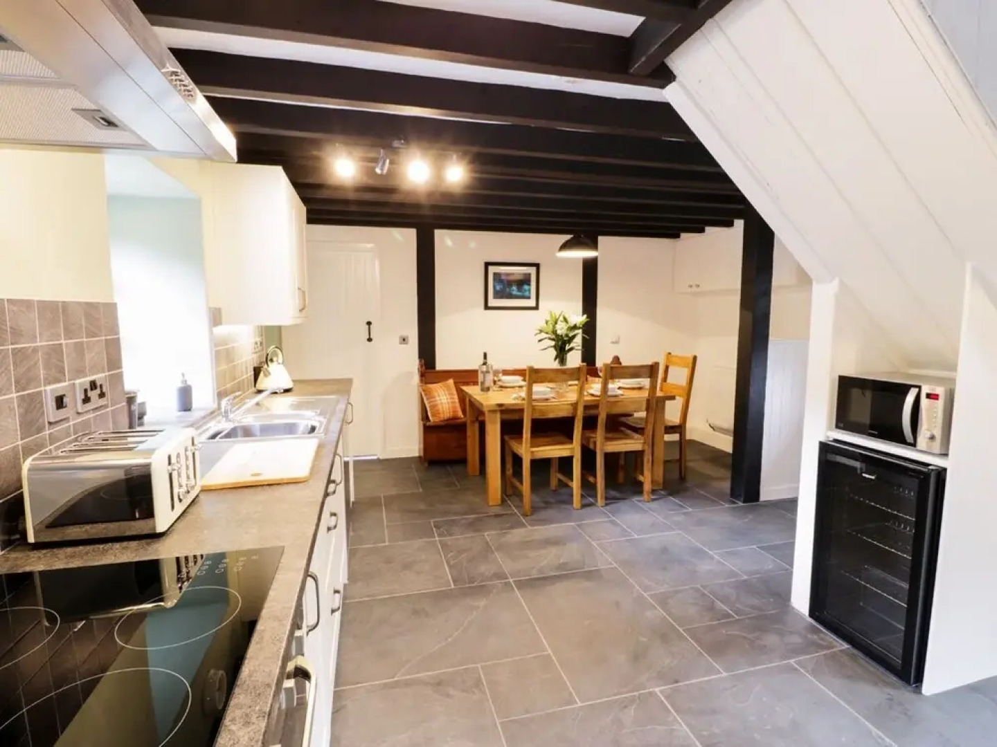 Hen Gelligemlyn - The Annexe