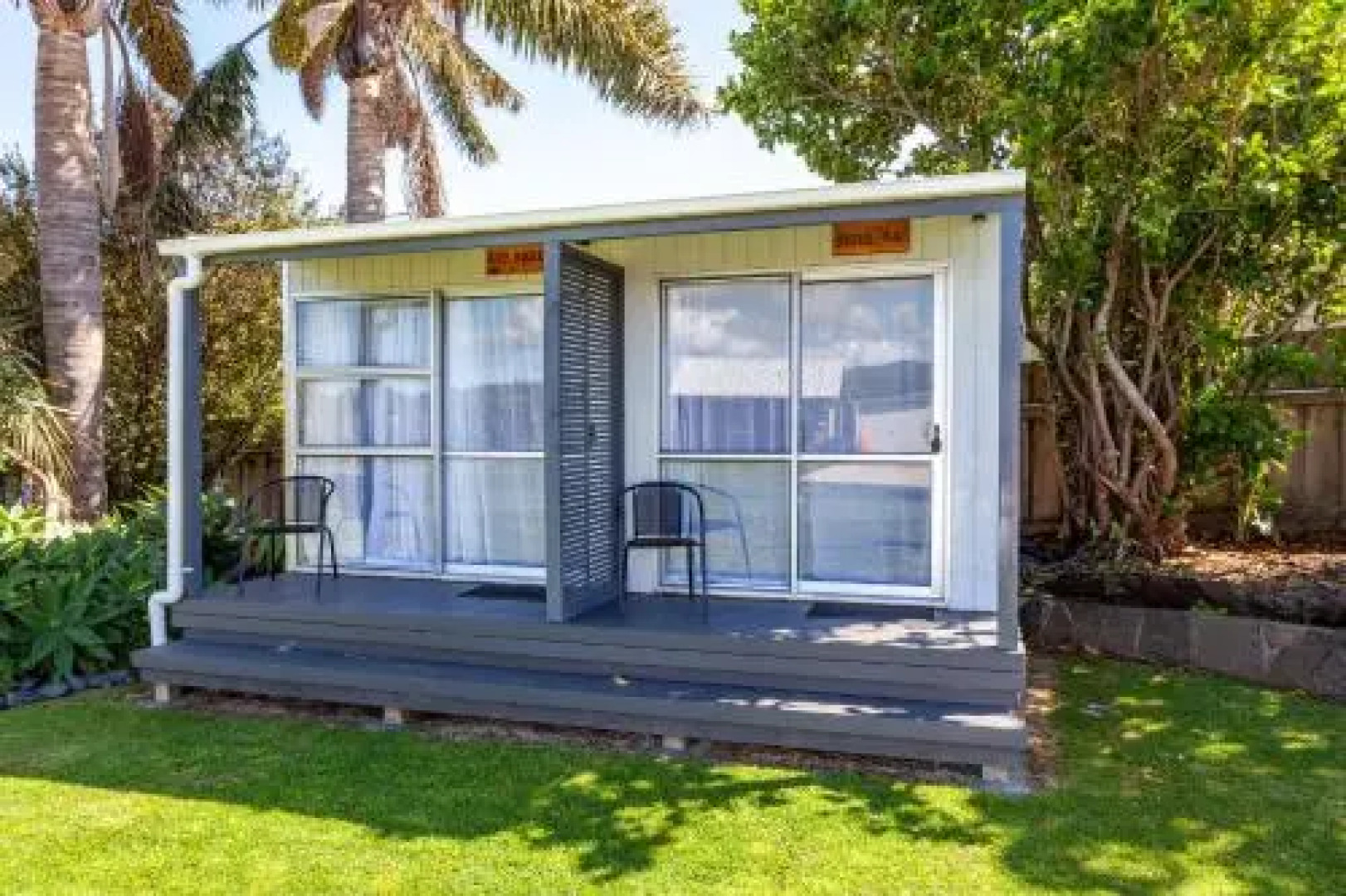 Tidewater Motel and Tourist Park - Hostel