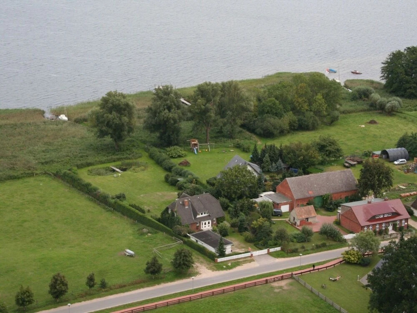 Ilonas Seeblick - Das Schilfhaus