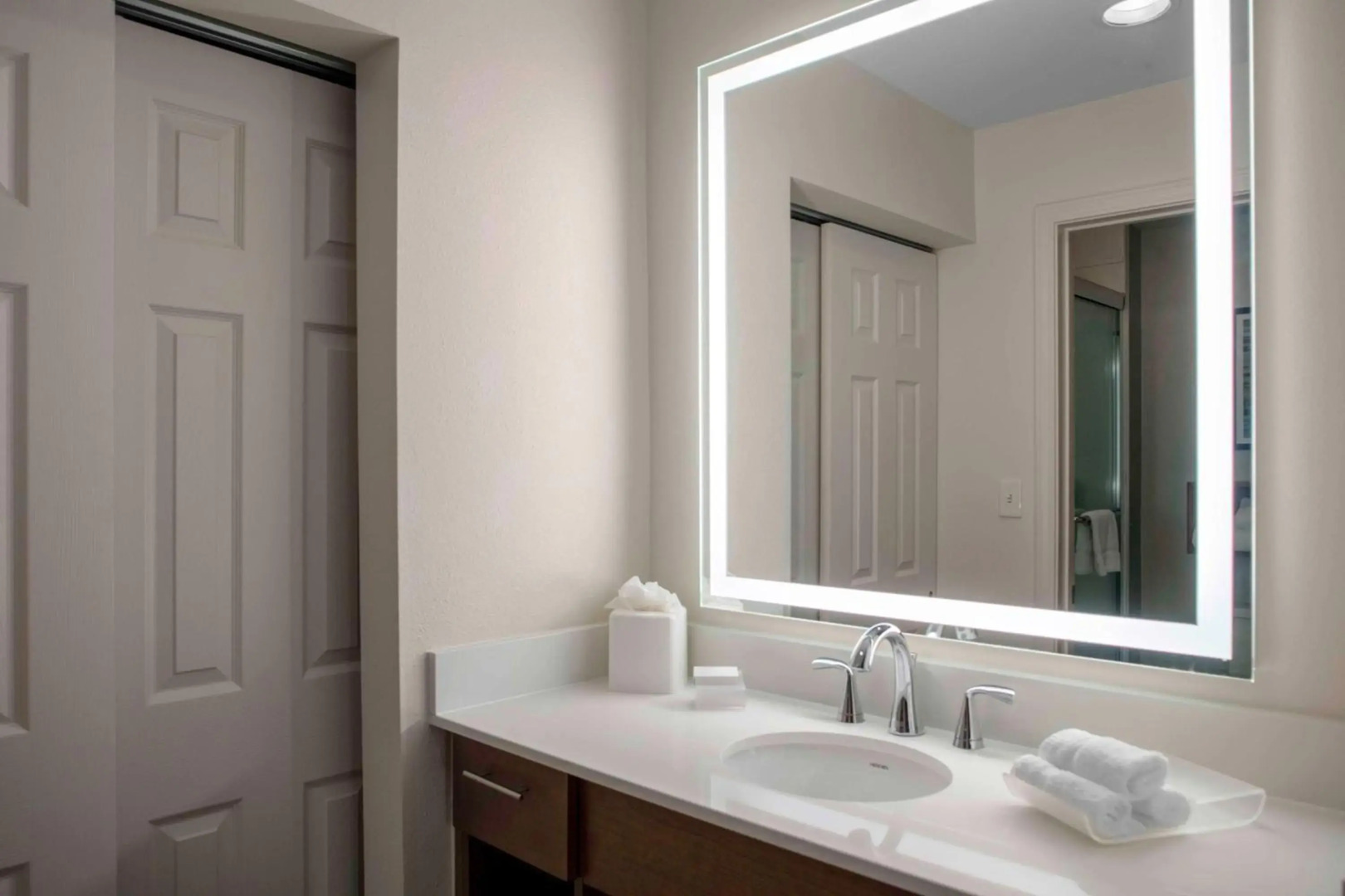 Homewood Suites by Hilton St Louis - Galleria