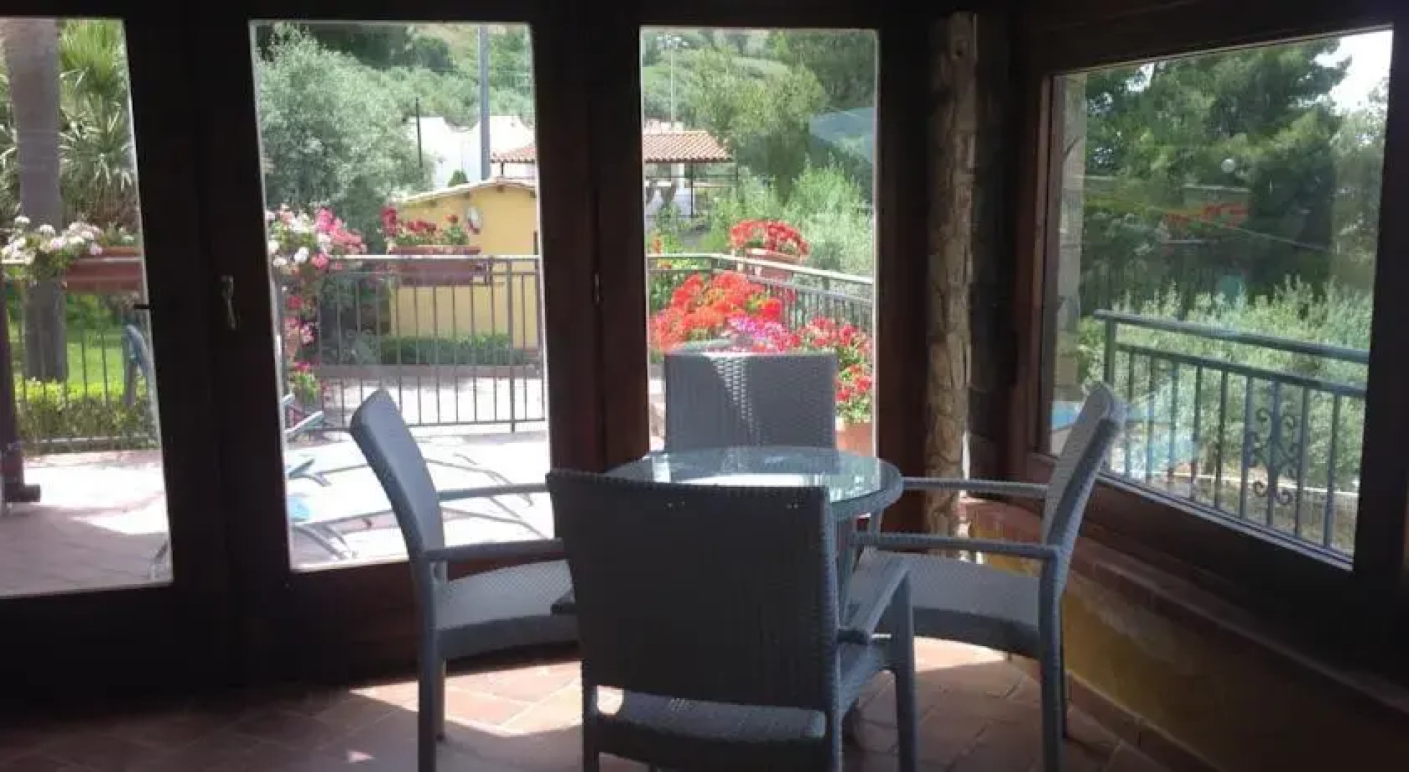 Villa Panoramica con Piscina