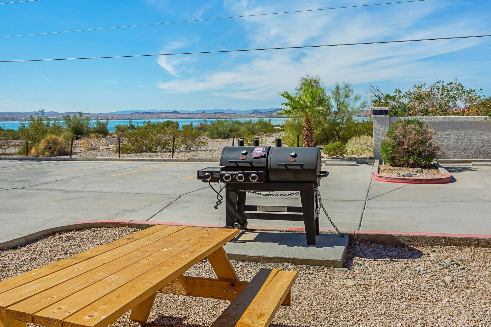 Rodeway Inn & Suites Lake Havasu City
