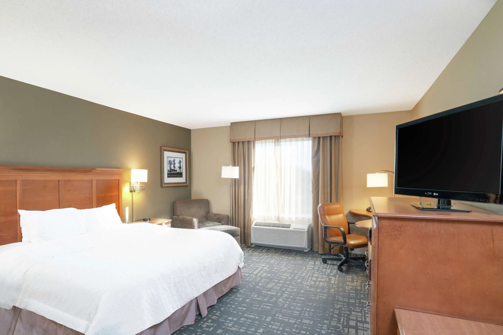Hampton Inn & Suites Murfreesboro